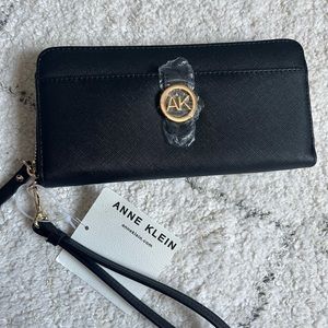 Anne Klein Wristlet Wallet